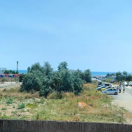 Ivavev Is Us Bythesea Năvodari